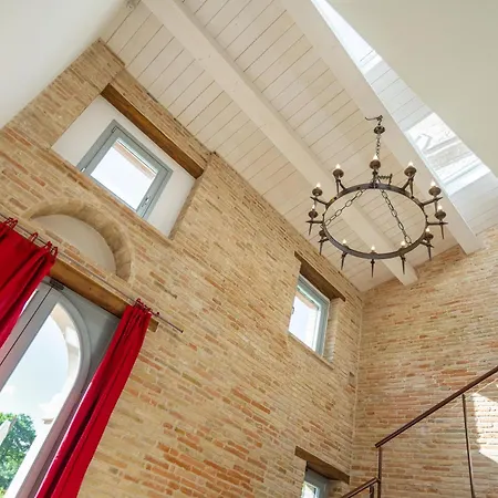 Casa Lavinia - Pool & Jacuzzi Pensjonat Urbisaglia
