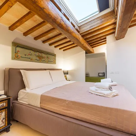 Pensjonat Casa Lavinia - Pool & Jacuzzi Urbisaglia