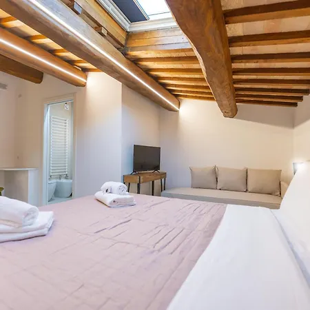 Gæstehus Casa Lavinia - Pool & Jacuzzi 4*