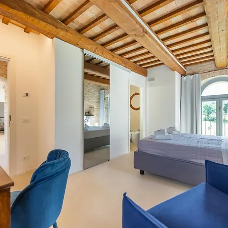 Gæstehus Casa Lavinia - Pool & Jacuzzi 4*