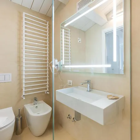 Pensjonat Casa Lavinia - Pool & Jacuzzi Urbisaglia