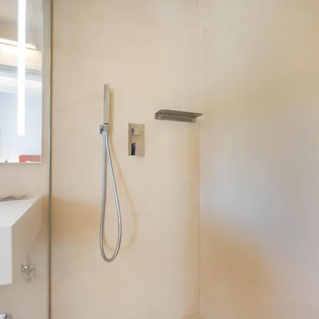 Pensjonat Casa Lavinia - Pool & Jacuzzi 4*