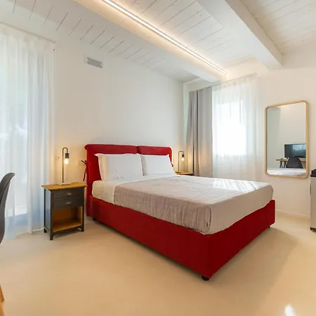 Casa Lavinia - Pool & Jacuzzi Urbisaglia